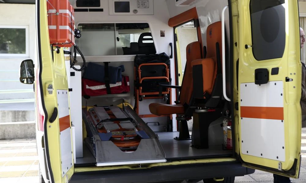 Τραγωδία στο Παγκράτι: Γυναίκα 36 ετών έπεσε στο κενό από τον τρίτο όροφο πολυκατοικίας